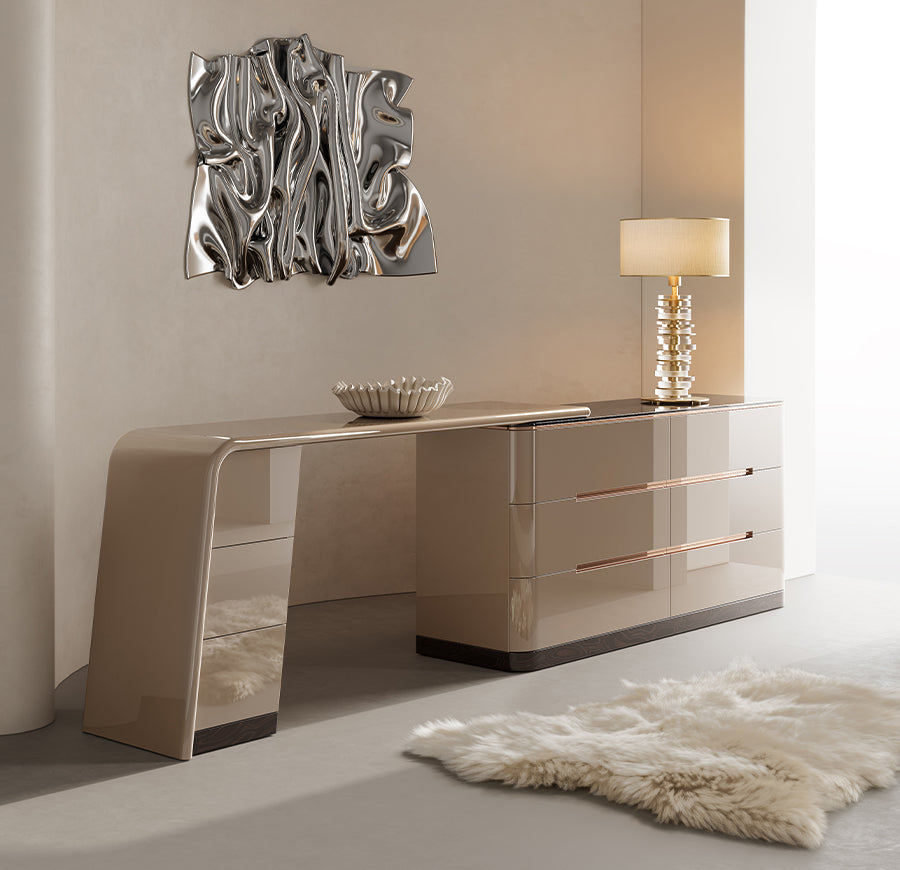 Catherine Vanity Dresser – Plus