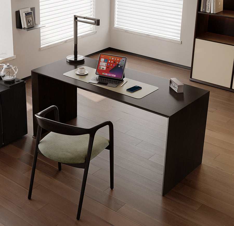 Dylan Desk